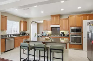 246 W Recreo Way, Tracy, CA 95391 - Photo 14