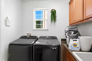 246 W Recreo Way, Tracy, CA 95391 - Photo 18