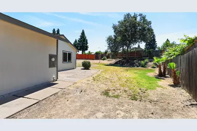 4436 Blackjack Way, Sacramento, CA 95842 - Photo 10
