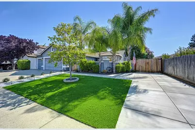 254 Mariner Circle, Lincoln, CA 95648 - Photo 2