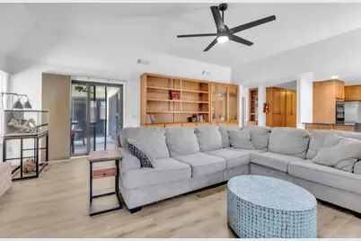 2011 Angelico Circle, Stockton, CA 95207 - Photo 8