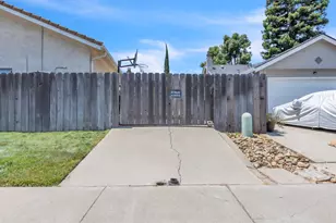 2011 Angelico Cir, Stockton, CA 95207 - Photo 32
