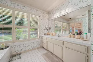 9069 Bader Rd, Elk Grove, CA 95624 - Photo 32
