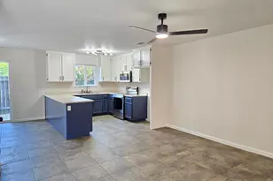 3057 Courtside Dr, Diamond Springs, CA 95619 - Photo 10