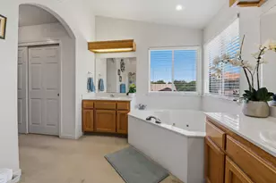 160 Grenache Ct, Los Banos, CA 93635 - Photo 22