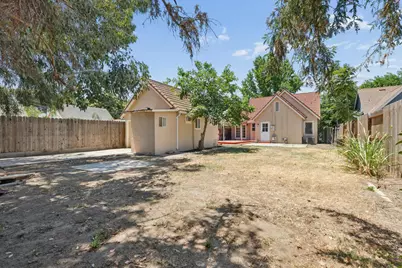 219 Sunset Boulevard, Modesto, CA 95351 - Photo 22
