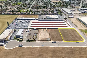 204 Commerce Wy, Los Banos, CA 93635 - Photo 1