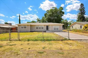 1866 16th St, Olivehurst, CA 95961 - Photo 1