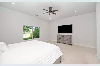 10886 St Moritz Circle, Stockton, CA 95209 - Photo 22