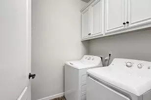 1384 Volonne Dr, Roseville, CA 95747 - Photo 18