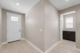 18173 Broadwell Ct, Lathrop, CA 95330 - Photo 6