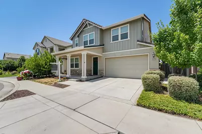 18173 Broadwell Court, Lathrop, CA 95330 - Photo 4