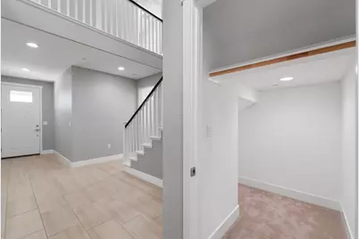 18173 Broadwell Court, Lathrop, CA 95330 - Photo 8