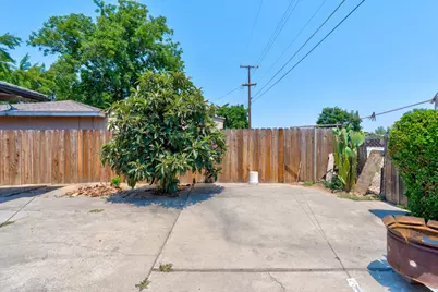 620 Lenore Drive, Modesto, CA 95351 - Photo 30