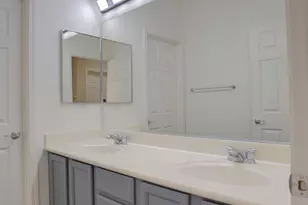 180 Mahonia Cir, Sacramento, CA 95835 - Photo 22