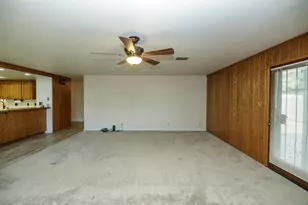 1647 Running, Ceres, CA 95307 - Photo 16