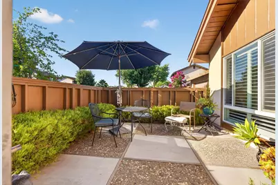 613 Edgebrook Court, Modesto, CA 95354 - Photo 4