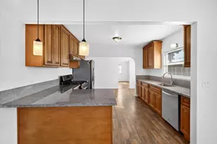 530 E G St, Oakdale, CA 95361 - Photo 10