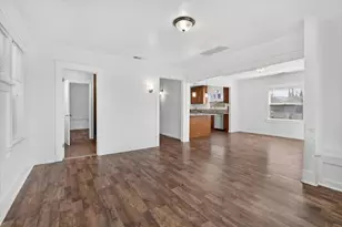530 E G St, Oakdale, CA 95361 - Photo 8