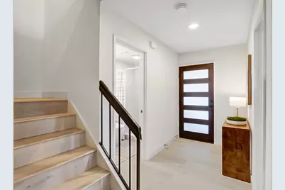935 Sunwood Way, Sacramento, CA 95831 - Photo 6
