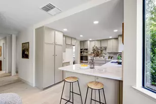 935 Sunwood Way, Sacramento, CA 95831 - Photo 14