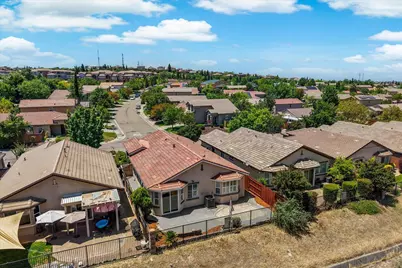 348 Lone Spur Drive, Folsom, CA 95630 - Photo 42