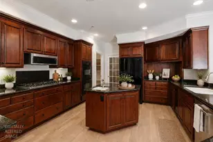 5 Latham Ln, Sacramento, CA 95864 - Photo 14