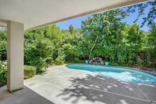 5 Latham Ln, Sacramento, CA 95864 - Photo 12