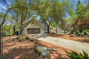 14051 Strawberry Cir, Penn Valley, CA 95946 - Photo 34