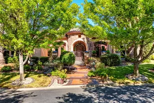 8614 Ashbury Ct, Roseville, CA 95747 - Photo 2