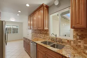 18966 Arrowhead Dr, Lockeford, CA 95237 - Photo 10