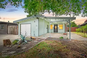 728 Julian Dr, West Sacramento, CA 95605 - Photo 1