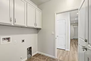 7552 Abbey Cir, Elk Grove, CA 95757 - Photo 46