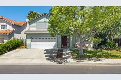 2866 Valcourt Way, Tracy, CA 95377 - Photo 2