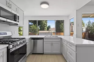 7725 McMullen Way, Sacramento, CA 95828 - Photo 10