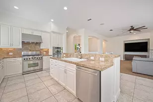 2324 Luciana Way, Roseville, CA 95661 - Photo 12