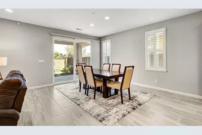 8609 Arcos Way, Elk Grove, CA 95757 - Photo 12