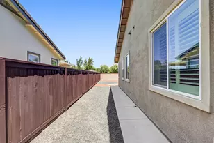 8609 Arcos Way, Elk Grove, CA 95757 - Photo 46