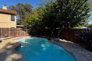 8284 Oakbark Ct, Elk Grove, CA 95758 - Photo 2