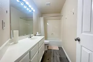 8668 Gossamer Way, Elk Grove, CA 95624 - Photo 20