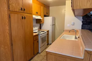 1331 Pinetree Dr, Stockton, CA 95203 - Photo 4