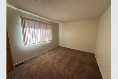 1331 Pinetree Drive #3, Stockton, CA 95203 - Photo 12