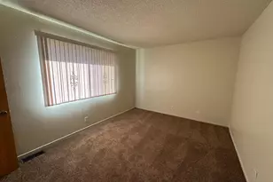 1331 Pinetree Dr, Stockton, CA 95203 - Photo 12