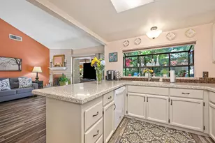 8025 Doral Ct, Citrus Heights, CA 95610 - Photo 1