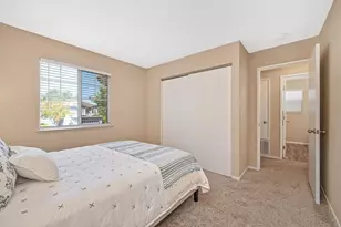 8749 White Cedar Ln, Elk Grove, CA 95758 - Photo 16