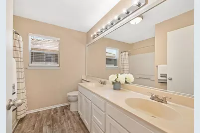 8749 White Cedar Lane, Elk Grove, CA 95758 - Photo 18