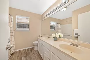 8749 White Cedar Ln, Elk Grove, CA 95758 - Photo 18