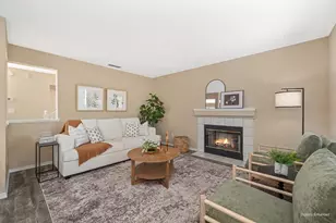 8749 White Cedar Ln, Elk Grove, CA 95758 - Photo 10
