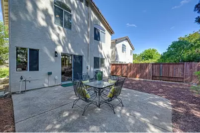 8749 White Cedar Lane, Elk Grove, CA 95758 - Photo 30