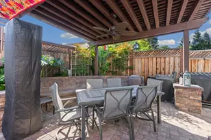 9075 Doncaster Ct, Elk Grove, CA 95624 - Photo 36